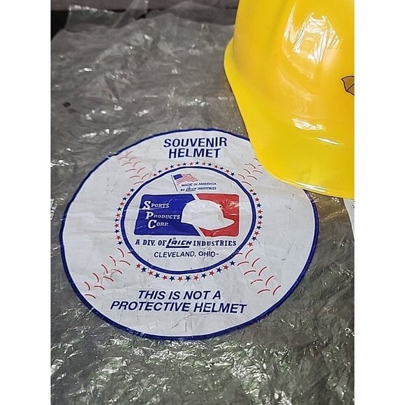 Vint 1969 Lava Beds National Park Tulelake California Souvenir Childs Hard Hat - Picture 3 of 9